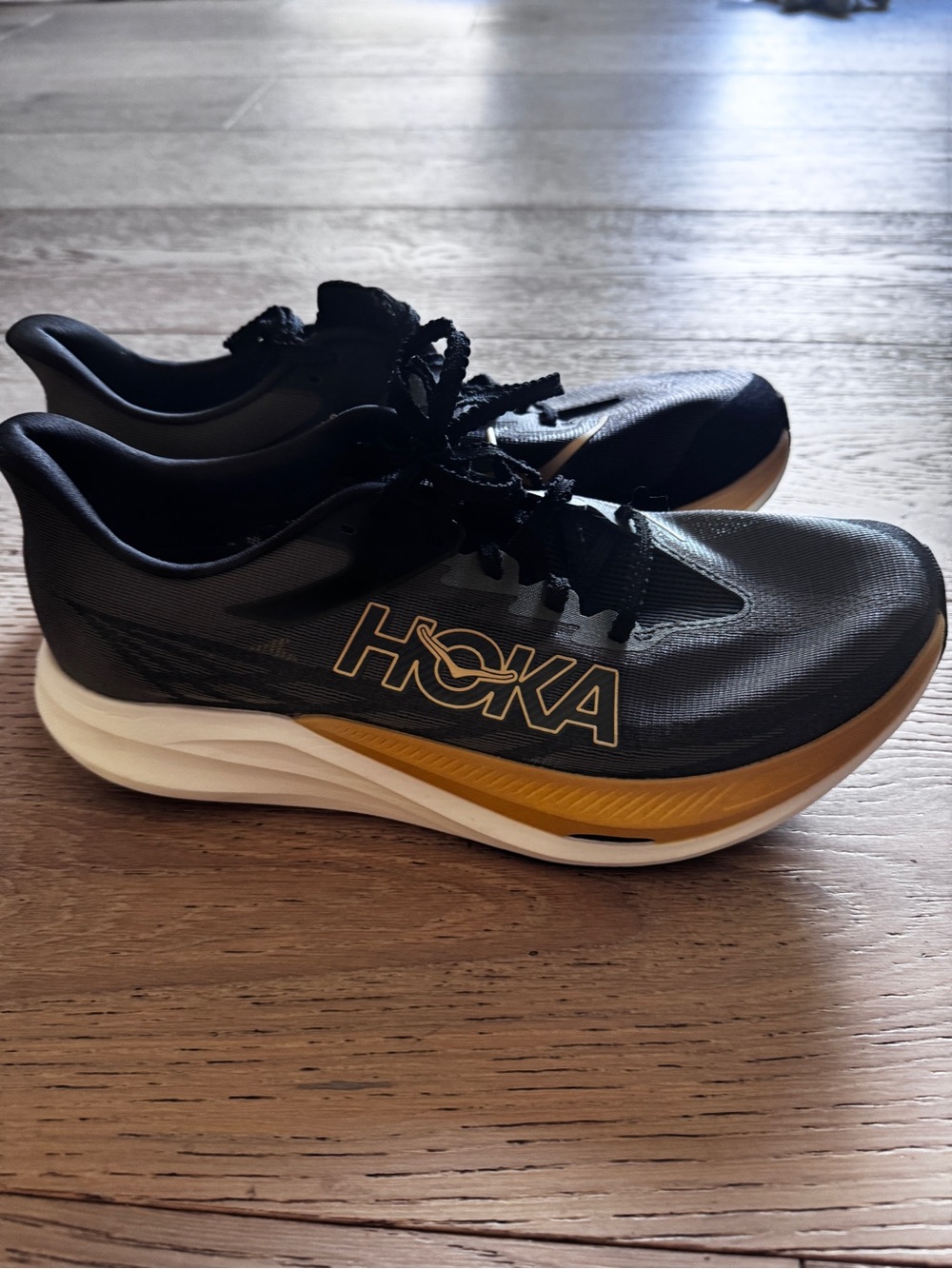 Hoka Men's Brand New RocketX Size 10 Never Worn